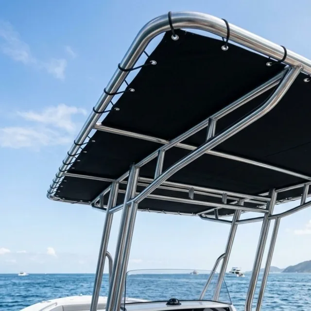 Hard-top inox avec bimini sur un bateau — Prestige Nautic