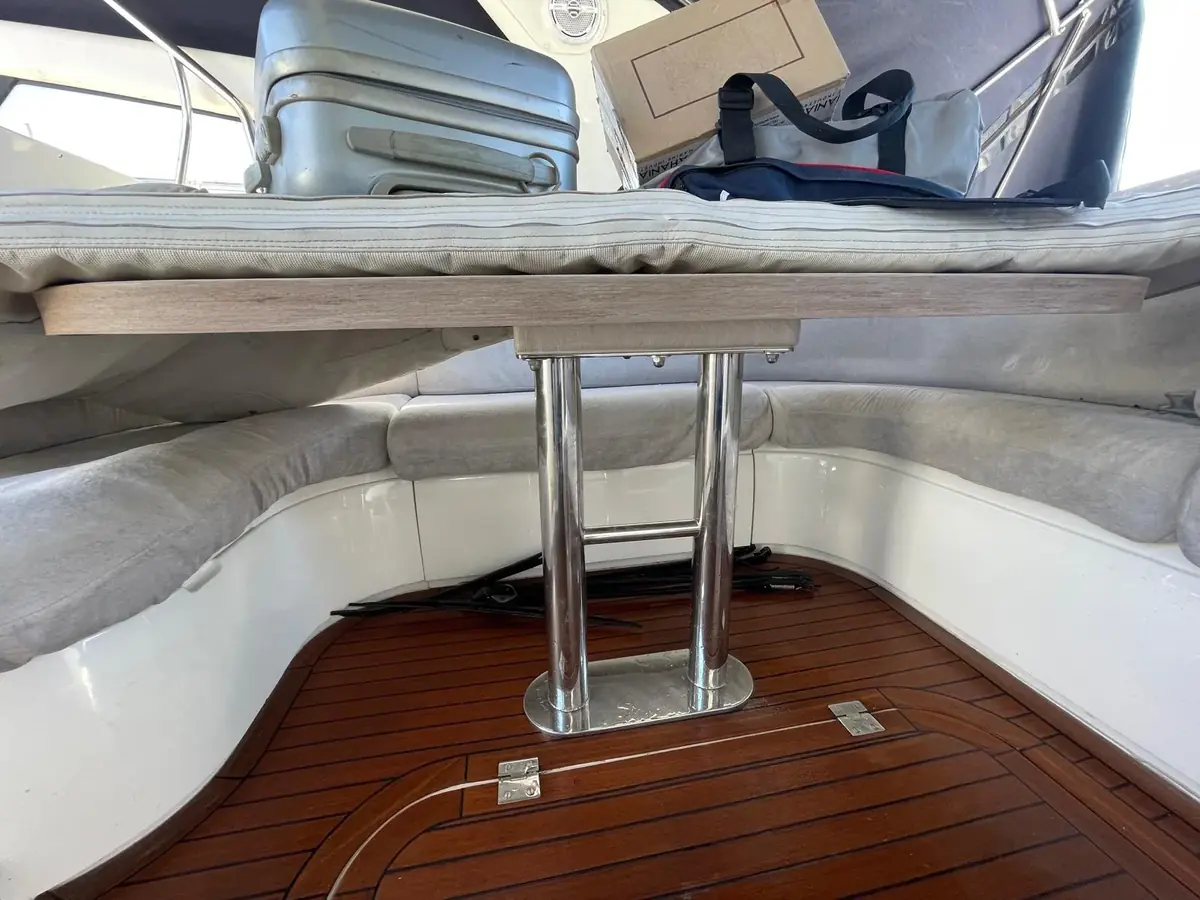 Fabrication de pièces métalliques sur mesure pour yacht — Prestige Nautic sur la Côte d'Azur